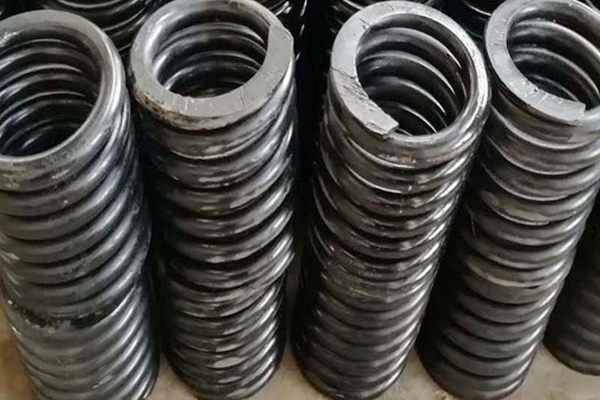 哪些因素會造成熱卷大彈簧的斷裂